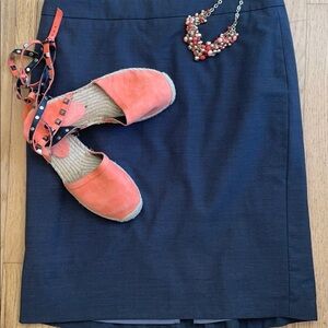 Ann Taylor skirt heather gray size 8